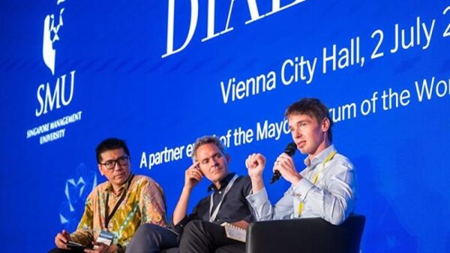 Global experts at SMU City Dialogues Vienna: Urban resilience requires trust, equity and 'smart enough' solutions